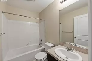12813 SE 155th Ave, Happy Valley, OR 97086 - Photo 32