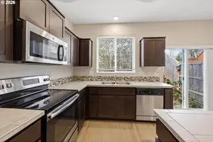 12813 SE 155th Ave, Happy Valley, OR 97086 - Photo 14