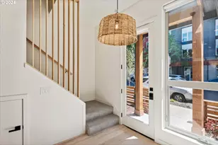 809 N Failing St, Portland, OR 97227 - Photo 8