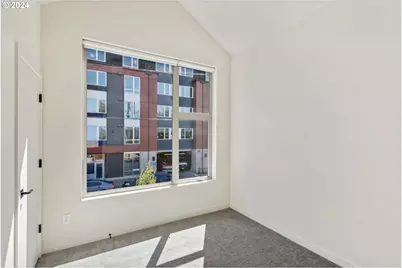 809 N Failing St, Portland, OR 97227 - Photo 26