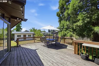 110 Corliss Ln, Eugene, OR 97404 - Photo 24