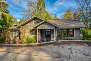 2666 SW Brae Mar Ct, Portland, OR 97201 - Photo 2