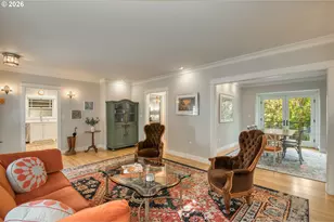 2666 SW Brae Mar Ct, Portland, OR 97201 - Photo 8