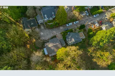 2666 SW Brae Mar Ct, Portland, OR 97201 - Photo 42