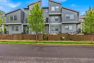 17346 SE Crossroads Ave, Happy Valley, OR 97086 - Photo 8