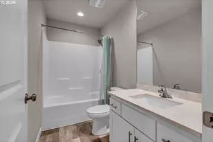 17346 SE Crossroads Ave, Happy Valley, OR 97086 - Photo 30