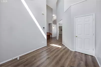 15486 SW 144th Ter, Portland, OR 97224 - Photo 2