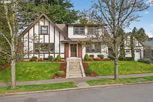 2311 NE Regents Dr, Portland, OR 97212 - Photo 2