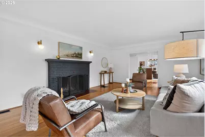 2311 NE Regents Dr, Portland, OR 97212 - Photo 10