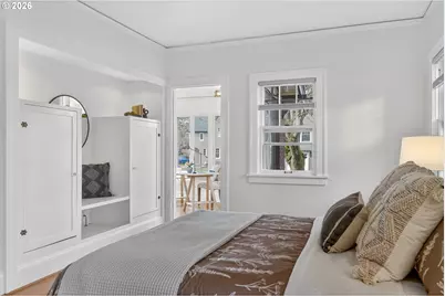 2311 NE Regents Dr, Portland, OR 97212 - Photo 16