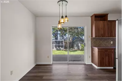 807 N 2nd St, Brookings, OR 97415 - Photo 8