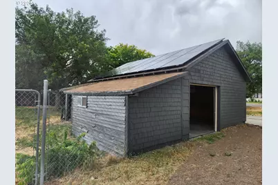 82 NW 3rd St, Ontario, OR 97914 - Photo 24
