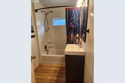 82 NW 3rd St, Ontario, OR 97914 - Photo 10