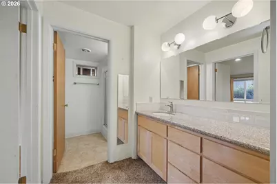 3855 Ferry St, Eugene, OR 97405 - Photo 36