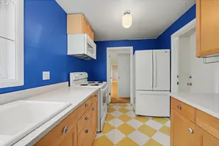 3855 Ferry St, Eugene, OR 97405 - Photo 32