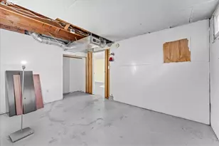3541 NE 115th Ave, Portland, OR 97220 - Photo 28