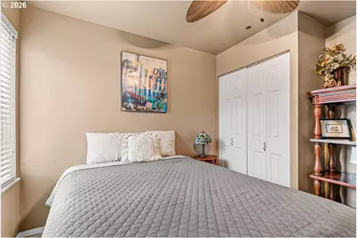 925 Winchester Ave, Medford, OR 97501 - Photo 26