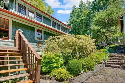 811 SW 58th Ave, Portland, OR 97221 - Photo 36