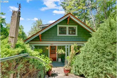 811 SW 58th Ave, Portland, OR 97221 - Photo 2