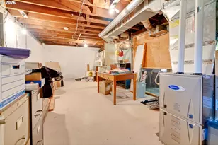 811 SW 58th Ave, Portland, OR 97221 - Photo 32
