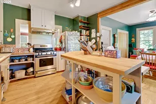 811 SW 58th Ave, Portland, OR 97221 - Photo 14
