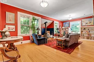 811 SW 58th Ave, Portland, OR 97221 - Photo 8