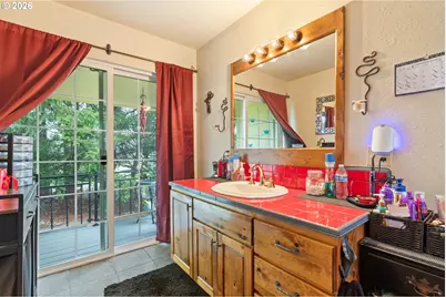 674 Youngs Ln, Roseburg, OR 97471 - Photo 22