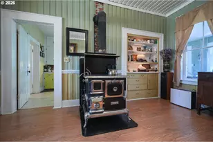 15682 Hwy 395, Lakeview, OR 97630 - Photo 14