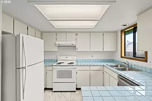 2120 S Dogwood St, Cornelius, OR 97113 - Photo 10