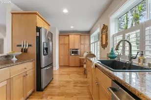 4520 Lower Dr, Lake Oswego, OR 97035 - Photo 16