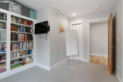 4520 Lower Dr, Lake Oswego, OR 97035 - Photo 32