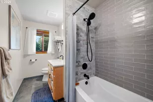 33512 SE Hurlburt Rd, Corbett, OR 97019 - Photo 18