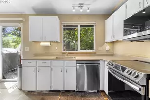 1837 SE Jo Ct, Milwaukie, OR 97267 - Photo 14