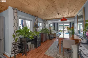 1633 N Jantzen Ave, Portland, OR 97217 - Photo 12