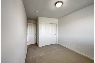 3133 SE Brookwood Ave, Hillsboro, OR 97123 - Photo 16