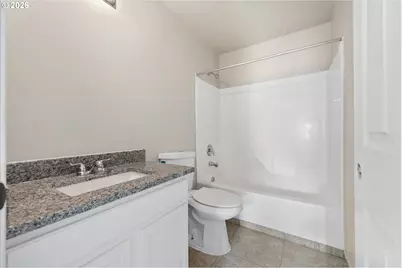 639 E Browning Ave, Hermiston, OR 97838 - Photo 16