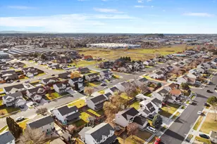 639 E Browning Ave, Hermiston, OR 97838 - Photo 36