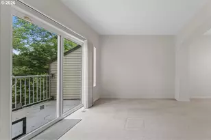 13700 SW Scholls Ferry Rd, Beaverton, OR 97007 - Photo 12