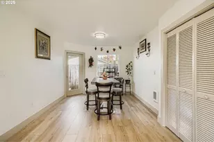 1215 del Sol Ct, Woodburn, OR 97071 - Photo 8