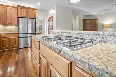 1627 NW 35th Cir, Camas, WA 98607 - Photo 8