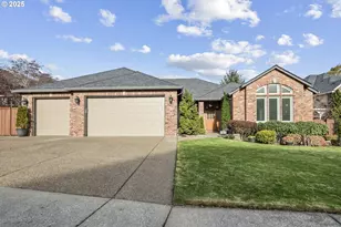 1627 NW 35th Cir, Camas, WA 98607 - Photo 1