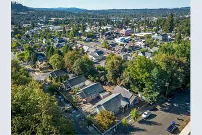 1119 5th St, Oregon City, OR 97045 - Photo 40