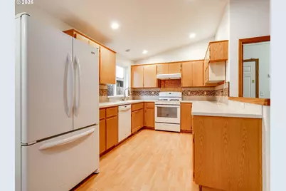 12300 NE 43rd Cir, Vancouver, WA 98682 - Photo 10