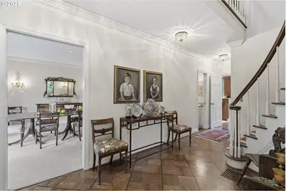 3484 SW Brentwood Dr, Portland, OR 97201 - Photo 6