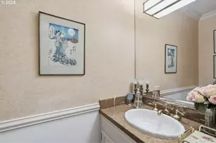 3484 SW Brentwood Dr, Portland, OR 97201 - Photo 14