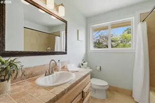 6901 NW Canyon Crest Loop, Vancouver, WA 98665 - Photo 20