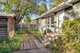 635 SE Walnut St, Hillsboro, OR 97123 - Photo 24