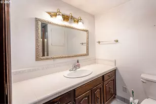 31514 Berlin Rd, Lebanon, OR 97355 - Photo 30