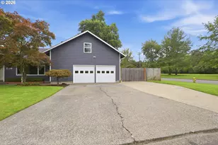 1190 Sanborn Ave, Eugene, OR 97404 - Photo 42