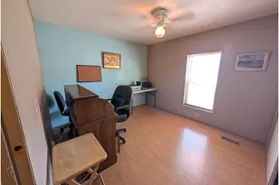 8403 NE St Johns Rd, Vancouver, WA 98665 - Photo 12